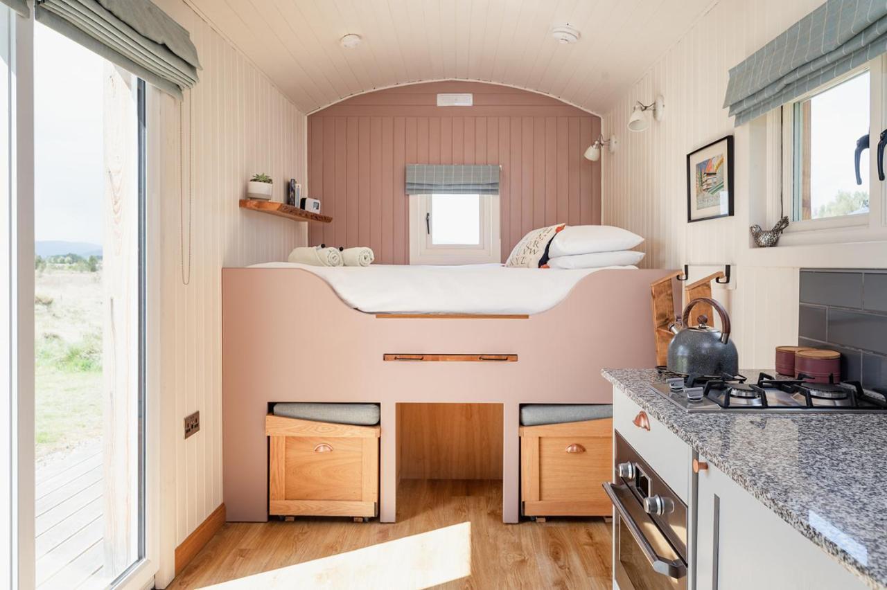 Highland Shepherd Huts Nethy Bridge Eksteriør billede