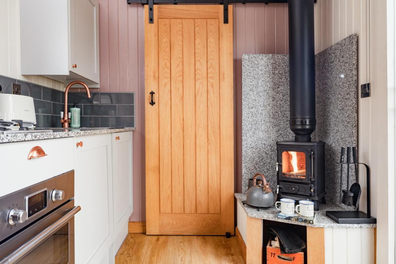 Highland Shepherd Huts Nethy Bridge Eksteriør billede